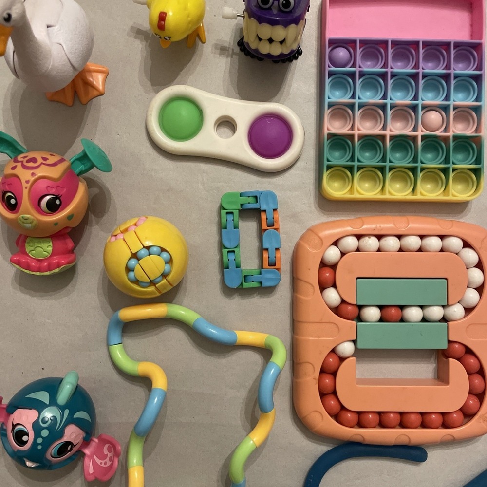 Random Toy Lot McDonald's Fingers Puzzles Jumping Walking‎ Stretch